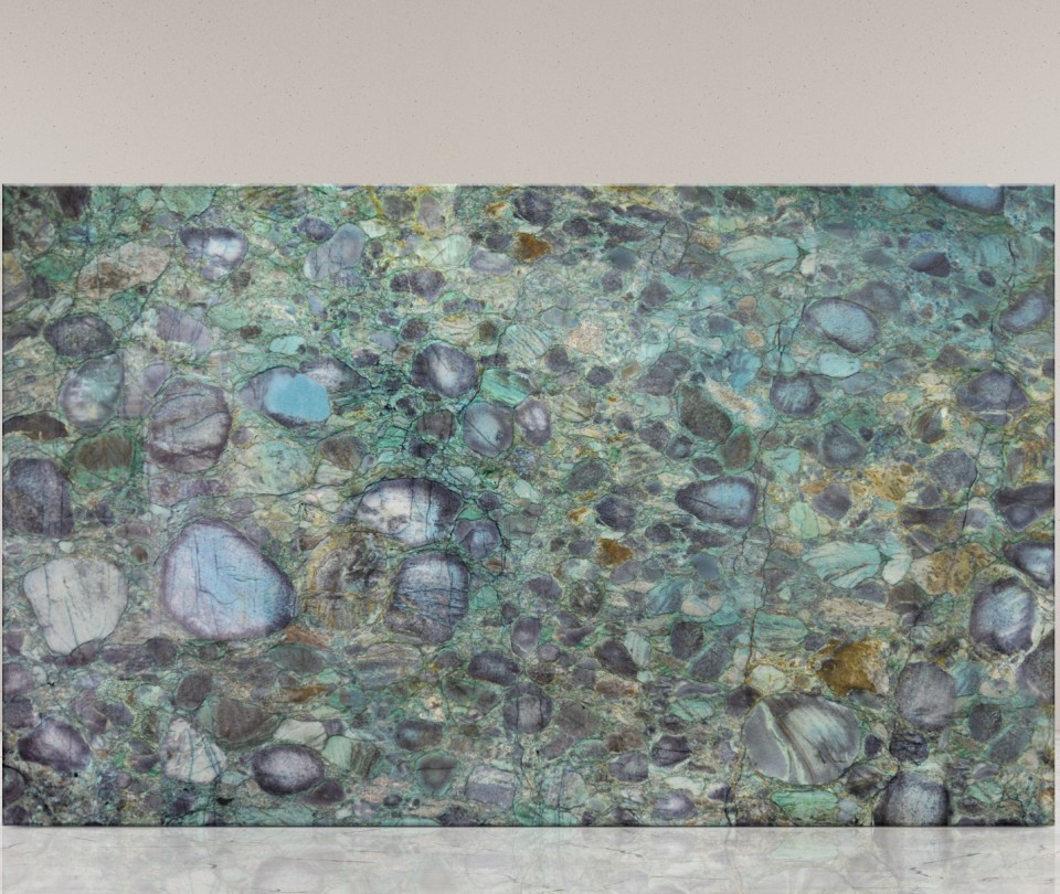 VERDE EMERALD
