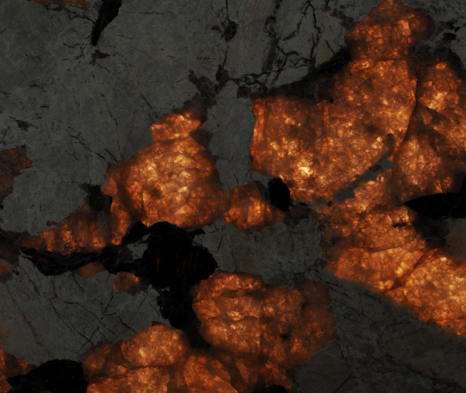 GRANIT AZUL CRYSTAL - DETALIU BACKLIT